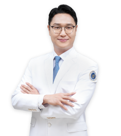 김충현